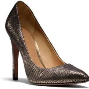 Coach Fawna Gunmetal Metallic Foil Snakeskin Embossed Point Toe Pumps Size 6B